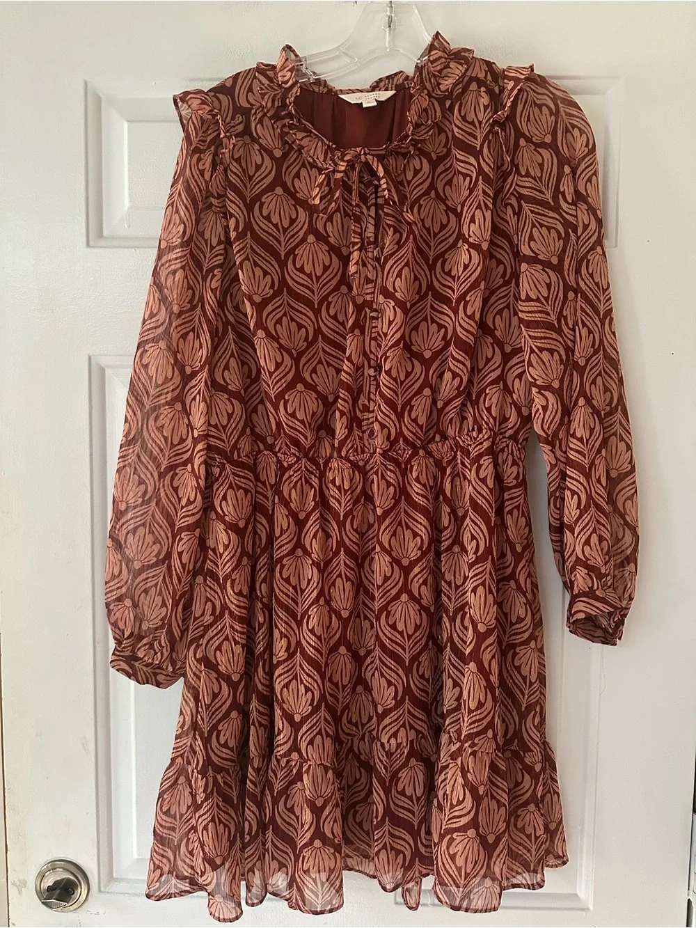 Boho Floral Print Ruffle‎ Tier Skirt Sheer Long Sleeve Dress. Size large.